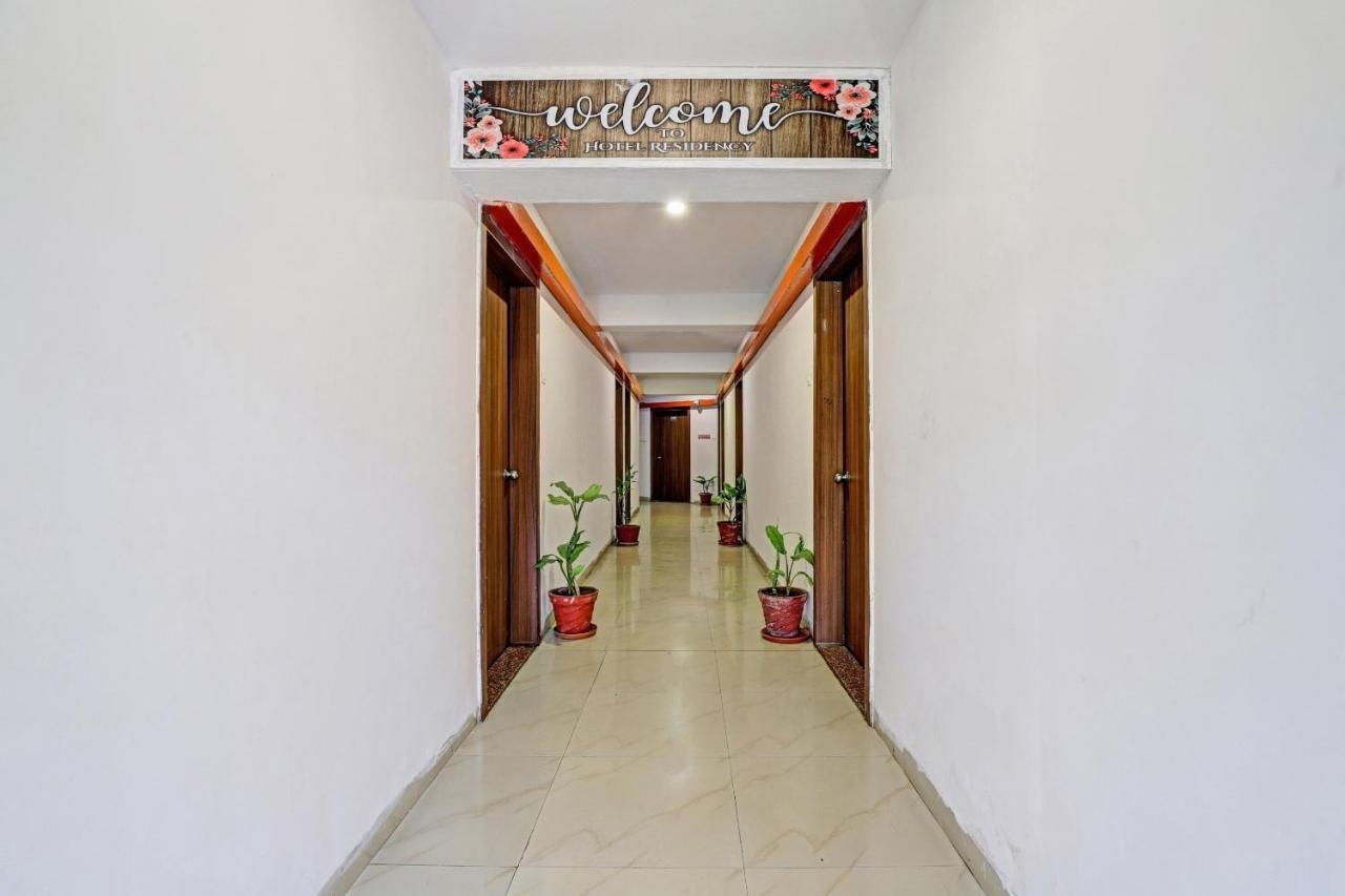 Oyo Flagship Hotel Residency Silvassa Eksteriør billede
